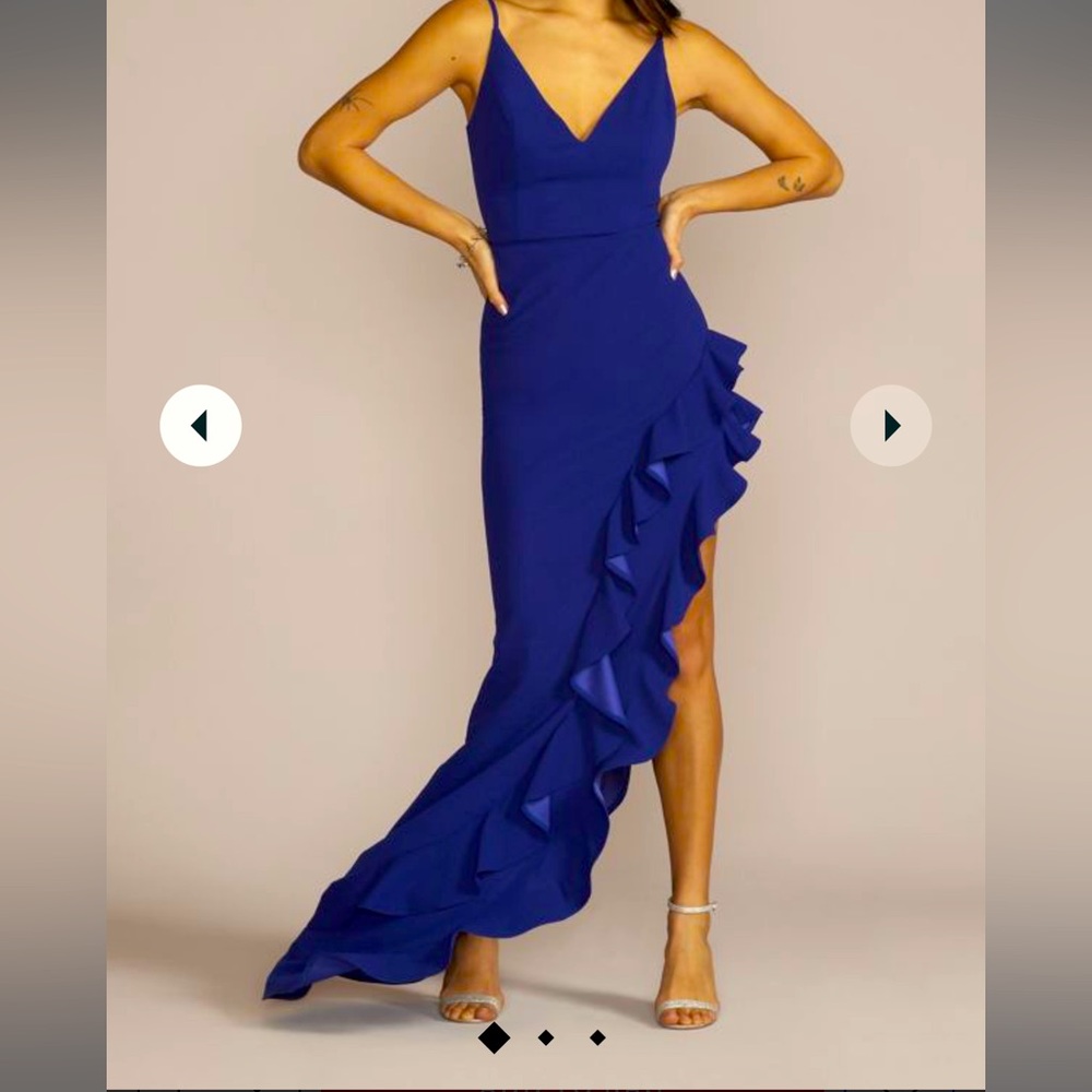 David’s Bridal Asymmetrical dress. Flattering and sexy! Size 14 & 16 Available!